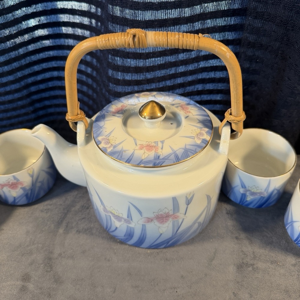 TEAPOT WITH 6 YUNOMI Tea Cups IRIS OTAGIRI OMC Japan Porcelain Flowers Gold Trim - Picture 2 of 14